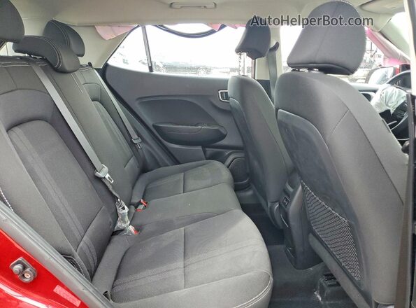 KMHRC8A35RU307316 2024 HYUNDAI VENUE Red უკანა სავარძლების ხედი