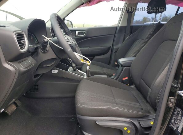 KMHRC8A35RU317070 2024 HYUNDAI VENUE Black Vista interior delantera