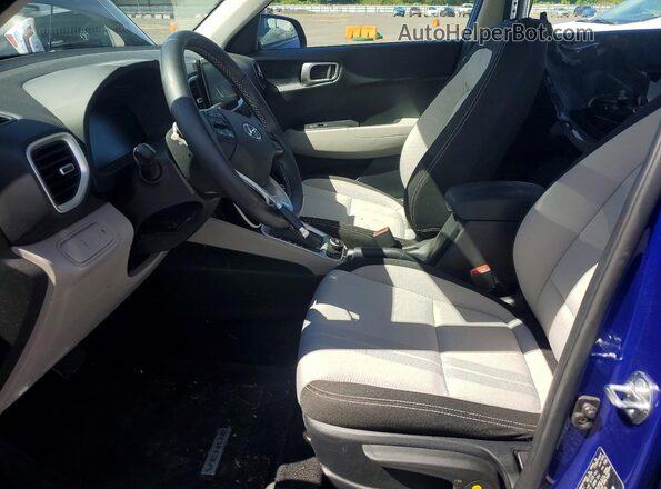 KMHRC8A35RU331776 2024 HYUNDAI VENUE Blue Widok wnętrza z przodu