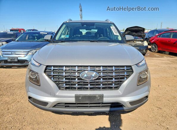 KMHRC8A36LU026763 2020 HYUNDAI VENUE Серый Вид спереди