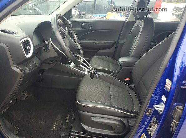 KMHRC8A36PU259290 2023 HYUNDAI VENUE Blue წინა სალონის ხედი