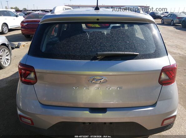 KMHRC8A36SU392477 2025 HYUNDAI VENUE Silver 