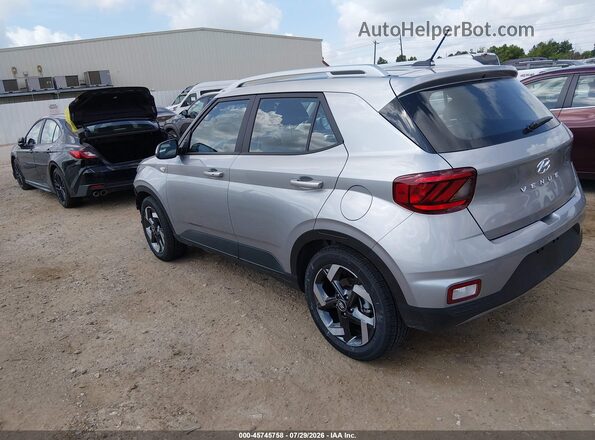 KMHRC8A36TU475585 2026 HYUNDAI VENUE Silver Задня ліва чверть