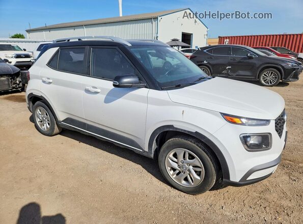 KMHRC8A37MU066979 2021 HYUNDAI VENUE White Передня права чверть