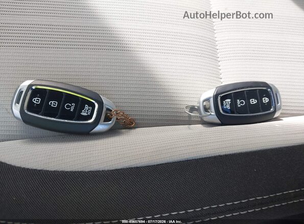 KMHRC8A37MU120801 2021 HYUNDAI VENUE Blue Dashboard view