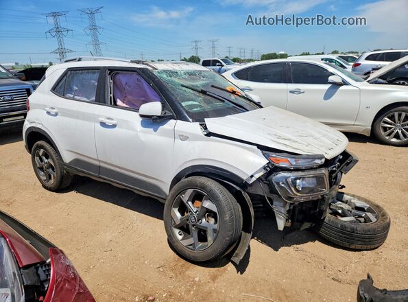 KMHRC8A37PU258052 2023 HYUNDAI VENUE White Front right