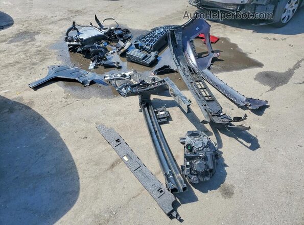 KMHRC8A37RU286260 2024 HYUNDAI VENUE Red Շարժիչի բաժամունքի տեսք