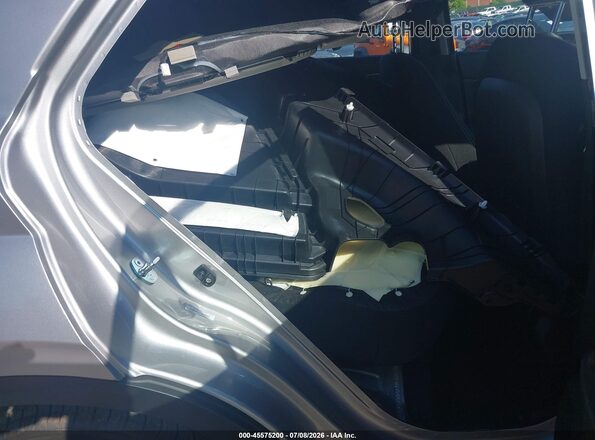 KMHRC8A37TU439923 2026 HYUNDAI VENUE Silver VIN կոդի պիտակի տեսք