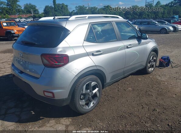 KMHRC8A37TU439923 2026 HYUNDAI VENUE Silver Հետևի աջ