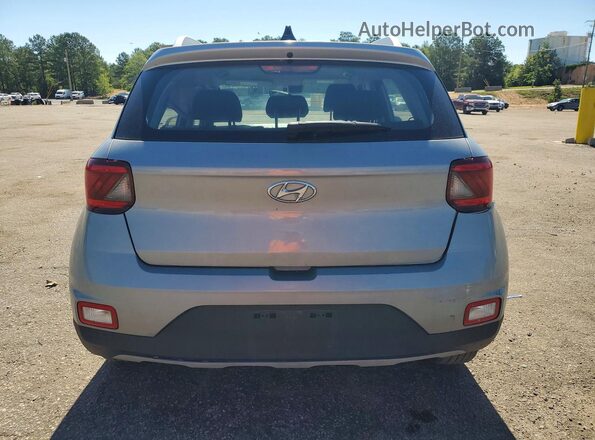 KMHRC8A38LU032693 2020 HYUNDAI VENUE Silver Widok z tyłu