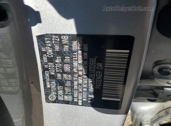 KMHRC8A38LU032693 2020 HYUNDAI VENUE Silver Widok komory silnika