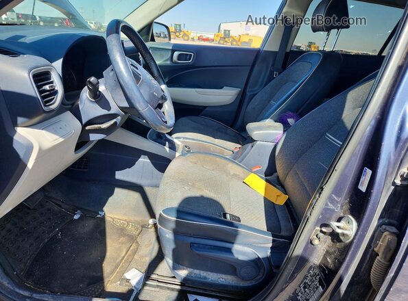 KMHRC8A38MU112139 2021 HYUNDAI VENUE Blue Вид салону спереду