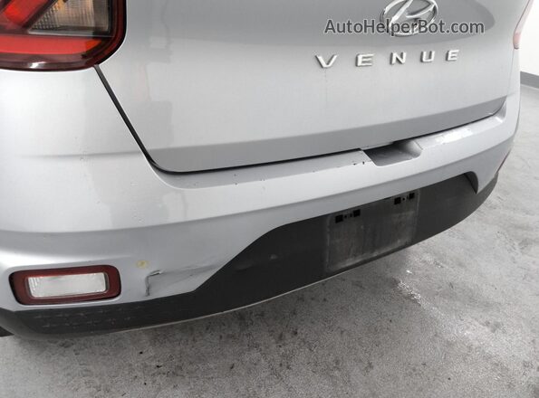 KMHRC8A38PU217056 2023 HYUNDAI VENUE Серебряный 