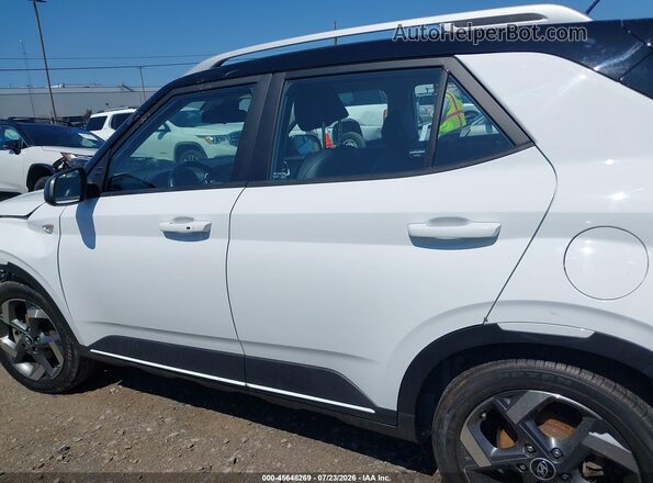 KMHRC8A38PU221706 2023 HYUNDAI VENUE White 