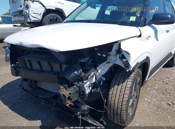 KMHRC8A38PU221706 2023 HYUNDAI VENUE White Vista frontal