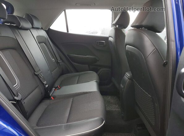 KMHRC8A38PU247738 2023 HYUNDAI VENUE Синий Вид задних сидений