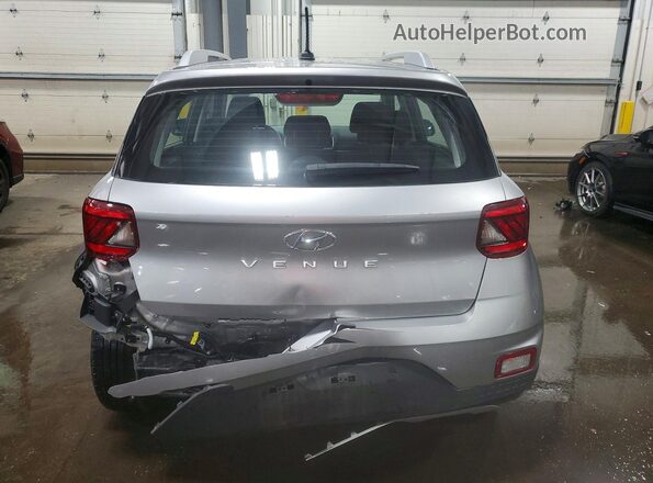 KMHRC8A38PU249411 2023 HYUNDAI VENUE Silver Rear view