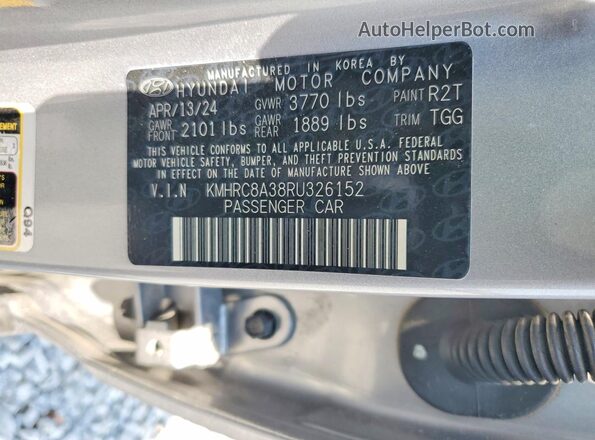 KMHRC8A38RU326152 2024 HYUNDAI VENUE Silver Սալոնի 360 աստիճան տեսք