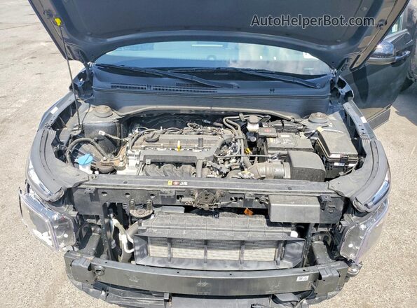 KMHRC8A38RU329777 2024 HYUNDAI VENUE Черный Вид задней части салона