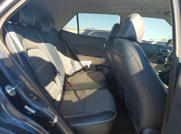 KMHRC8A38SU356614 2025 HYUNDAI VENUE Black Widok wnętrza z tyłu