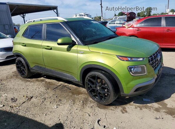 KMHRC8A39MU072802 2021 HYUNDAI VENUE Green Front right