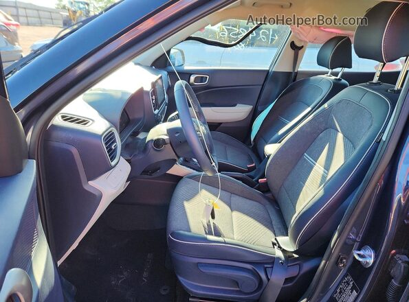 KMHRC8A39TU424856 2026 HYUNDAI VENUE Blue Front interior view