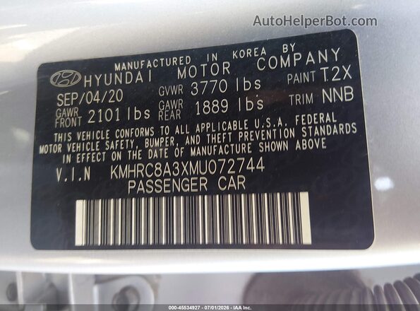 KMHRC8A3XMU072744 2021 HYUNDAI VENUE Silver Вид підкапотного простору