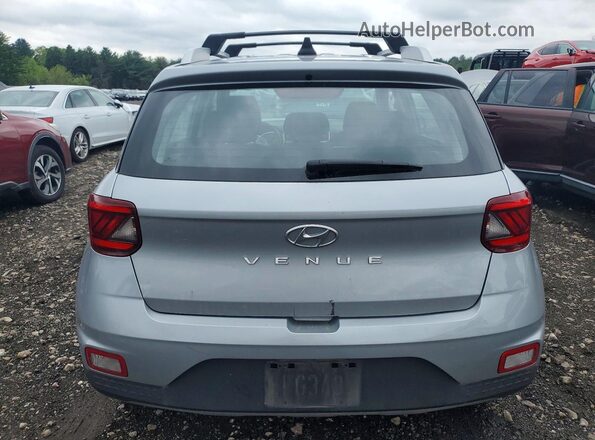 KMHRC8A3XMU088989 2021 HYUNDAI VENUE Silver წინა ხედი
