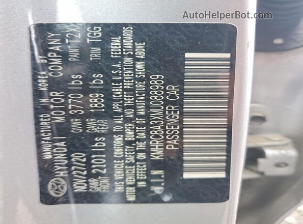 KMHRC8A3XMU088989 2021 HYUNDAI VENUE Silver უკანა სავარძლების ხედი