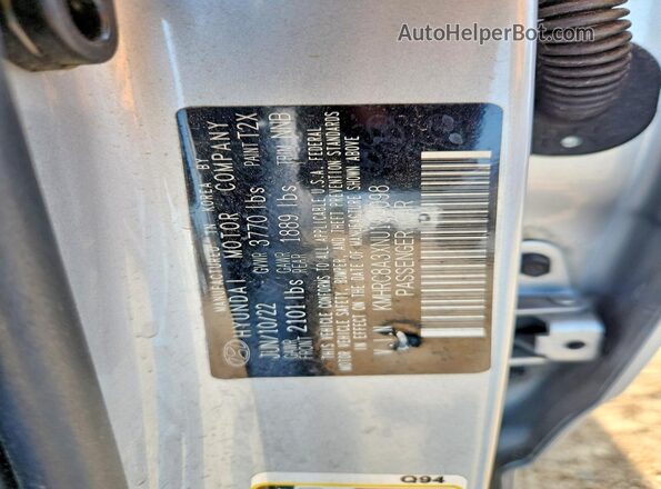 KMHRC8A3XNU194098 2022 HYUNDAI VENUE Silver Панорамний вид салону 360°