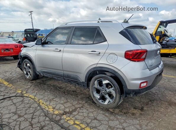KMHRC8A3XPU234327 2023 HYUNDAI VENUE Silver უკანა მარცხენა