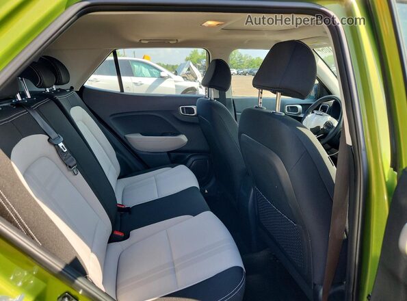 KMHRC8A3XPU256635 2023 HYUNDAI VENUE Green Widok tylnych siedzeń