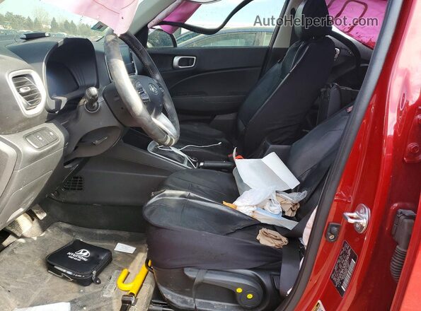 KMHRC8A3XRU331627 2024 HYUNDAI VENUE Red Widok wnętrza z przodu