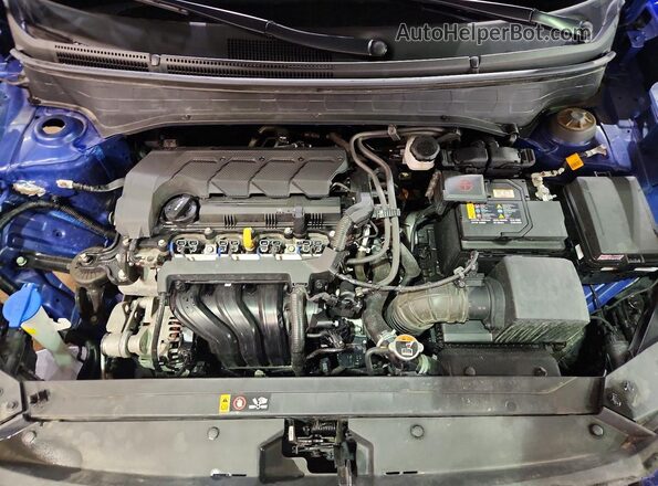 KMHRC8A3XSU376542 2025 HYUNDAI VENUE Blue Engine compartment view
