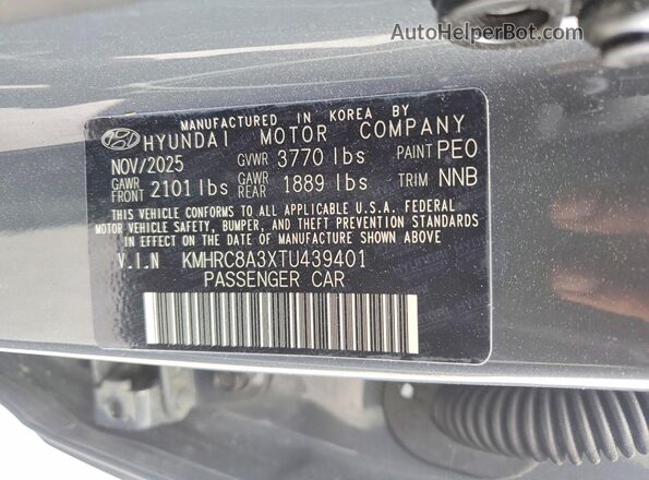 KMHRC8A3XTU439401 2026 HYUNDAI VENUE Gray VIN կոդի պիտակի տեսք