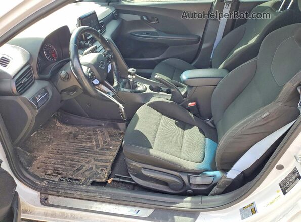 KMHT36AH6LU004929 2020 HYUNDAI VELOSTER White Widok wnętrza z przodu