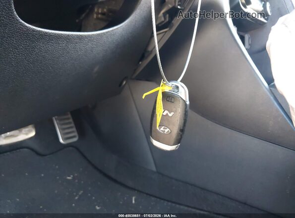 KMHT36AH6NU014105 2022 HYUNDAI VELOSTER N Red Առջևի վահանակի տեսք