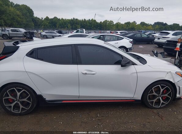 KMHT36AH7KU001780 2019 HYUNDAI VELOSTER Light Blue Rear interior view