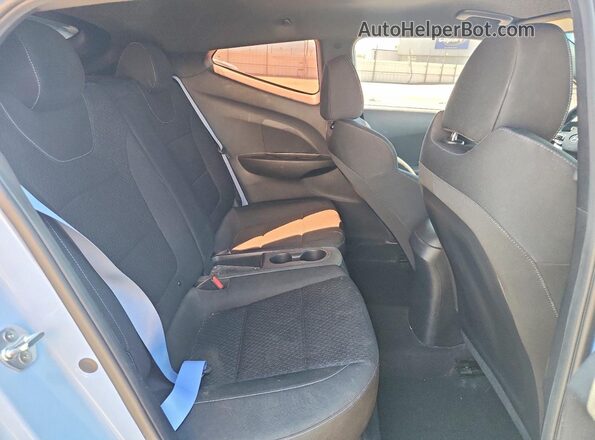 KMHT36AHXKU003118 2019 HYUNDAI VELOSTER Blue Rear seats view