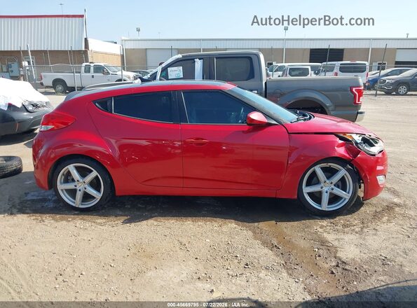 KMHTC6AD0GU289100 2016 HYUNDAI VELOSTER Red Rear interior view