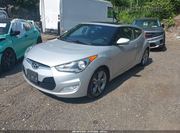 KMHTC6AD0GU293227 2016 HYUNDAI VELOSTER Silver Vista tres cuartos delantera izquierda