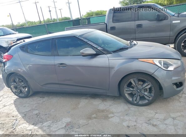 KMHTC6AD2GU248628 2016 HYUNDAI VELOSTER Silver უკანა სალონის ხედი