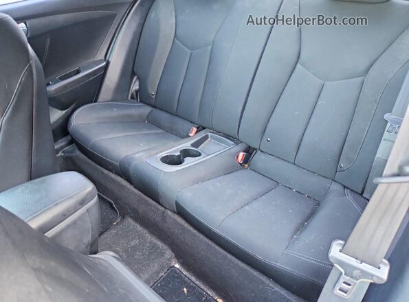 KMHTC6AD2GU263940 2016 HYUNDAI VELOSTER Silver Вид задніх сидінь