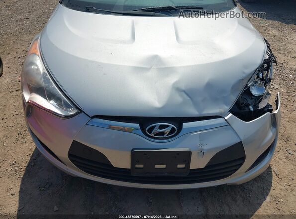 KMHTC6AD2GU274548 2016 HYUNDAI VELOSTER Серебряный Вид спереди