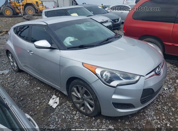 KMHTC6AD6GU269918 2016 HYUNDAI VELOSTER Silver Vista interior trasera