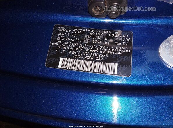 KMHTC6AD6GU302688 2016 HYUNDAI VELOSTER Blue Widok komory silnika