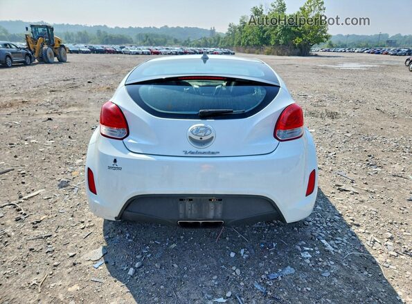 KMHTC6AD7GU265442 2016 HYUNDAI VELOSTER White უკანა ხედი