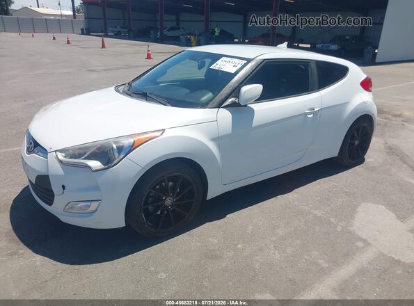KMHTC6AD7HU305536 2017 HYUNDAI VELOSTER White წინა მარცხენა ხედი სამი მეოთხედიდან