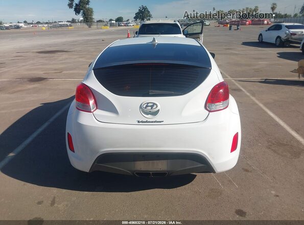 KMHTC6AD7HU305536 2017 HYUNDAI VELOSTER White 