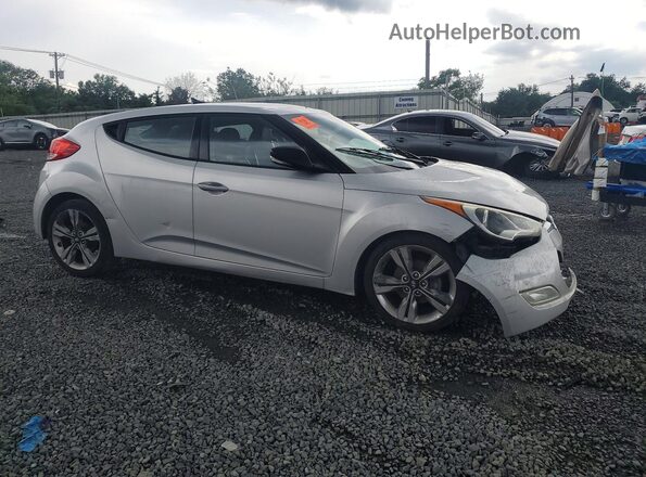 KMHTC6AD8GU293766 2016 HYUNDAI VELOSTER Серебряный Передняя правая четверть